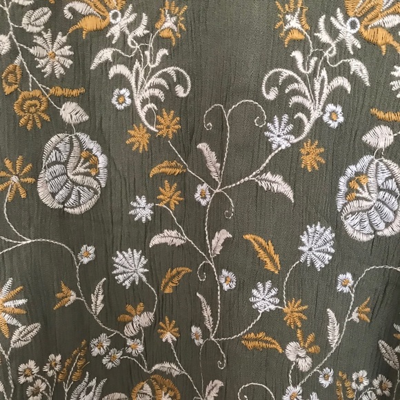 Francesca's Briana Shift Dress - Picture 6 of 6